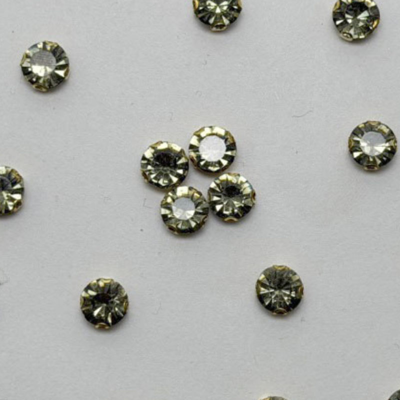 Gray Round Crystal with Gold Claw Setting