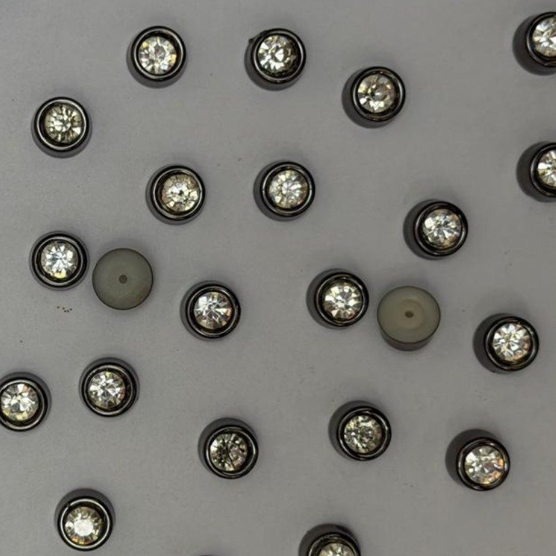 Rim Set Rhinestones