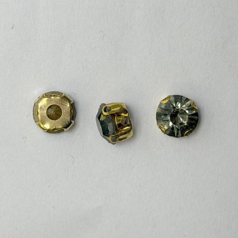 Gray Round Crystal with Gold Claw Setting