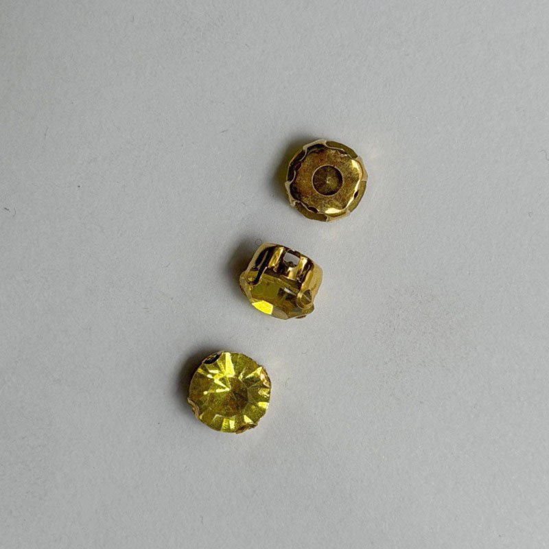 Yellow Round Crystal with Gold Claw Setting